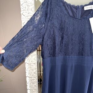 Flycurvy • Navy Scoop Neck Leg Slit Lace Top Maxi Dress